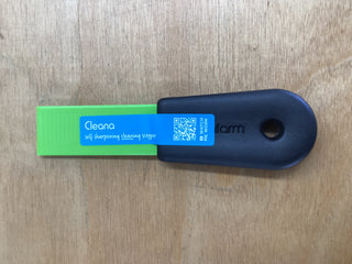 Cleana 2-In-1 Self-Sharpening Cleaning Scraper & Hook Scraper - Dreamfarm