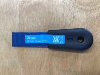 Cleana 2-In-1 Self-Sharpening Cleaning Scraper & Hook Scraper - Dreamfarm